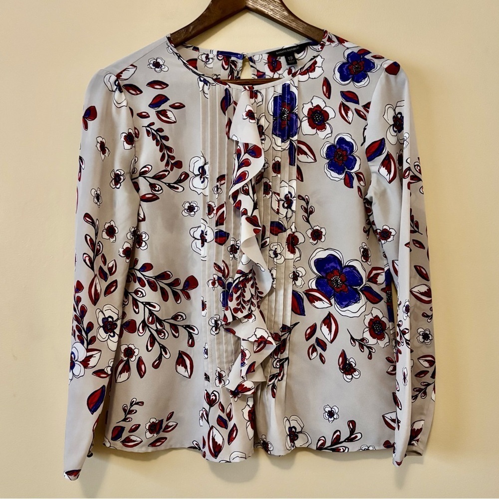 Banana Republic| Lovely Red Blue Grey Ruffled Pleated Long Sleeve Blouse Sz XS